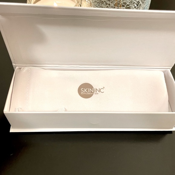 Skin Inc Sculpt Lift Bar 24K Gold - Picture 2 of 5